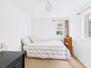 Photo 25- click for photo gallery